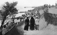Clacton-on-Sea, Ladies, West Promenade 1912, Clacton-on-Sea
