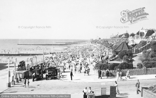 Photo of Clacton On Sea, Looking West c.1950