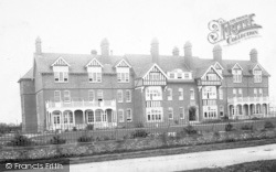 Clacton-on-Sea, Middlesex Hospital And Convalesence Home 1898, Clacton-on-Sea