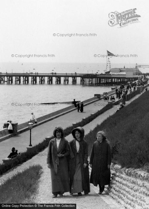 Photo of Clacton On Sea, Mother And Daughters, East Promenade 1912