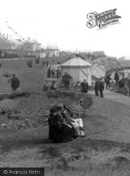 Clacton-on-Sea, Reading On The Sands 1912, Clacton-on-Sea