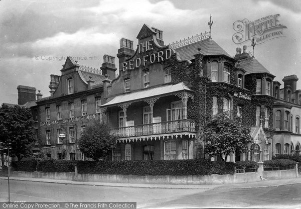 Photo of Clacton On Sea, The Bedford 1913