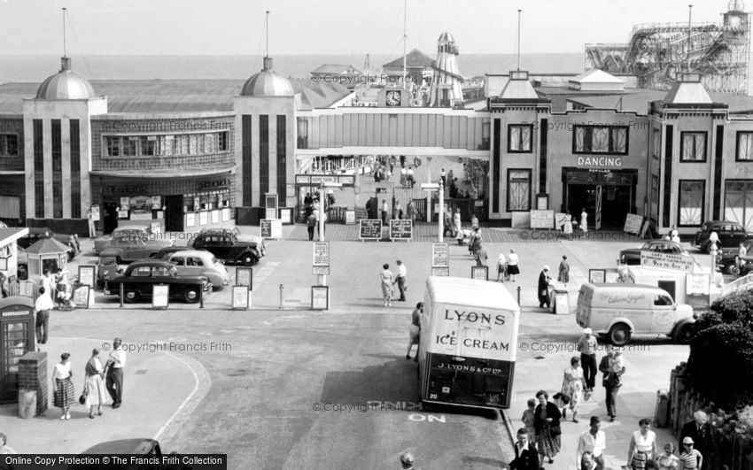 Clacton-on-Sea, the Pier c1960