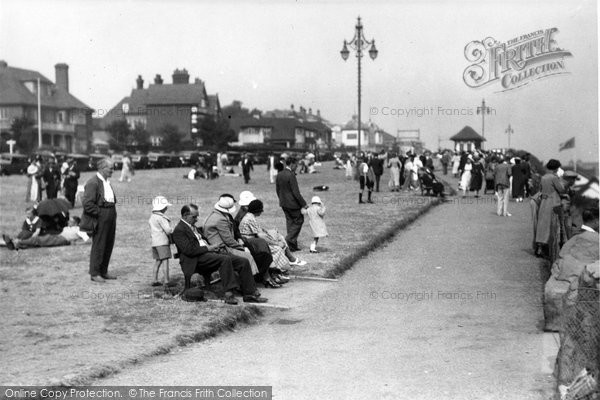 Photo of Clacton On Sea, The Upper Promenade c.1950