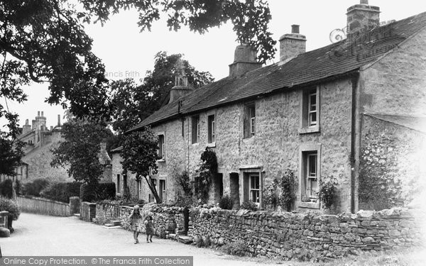 Photo of Clapham, Cottages c.1955