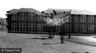 Clapham, Henry Thornton School c1960