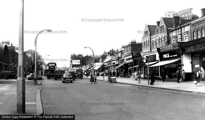 Photo of Clapham, High Street c.1970