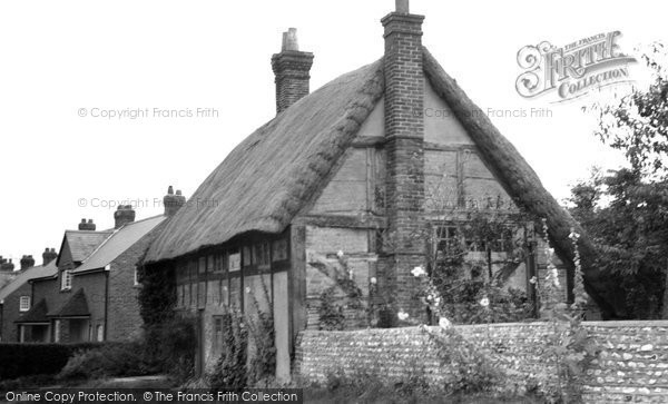 Photo of Clapham, Old Cottages c.1960