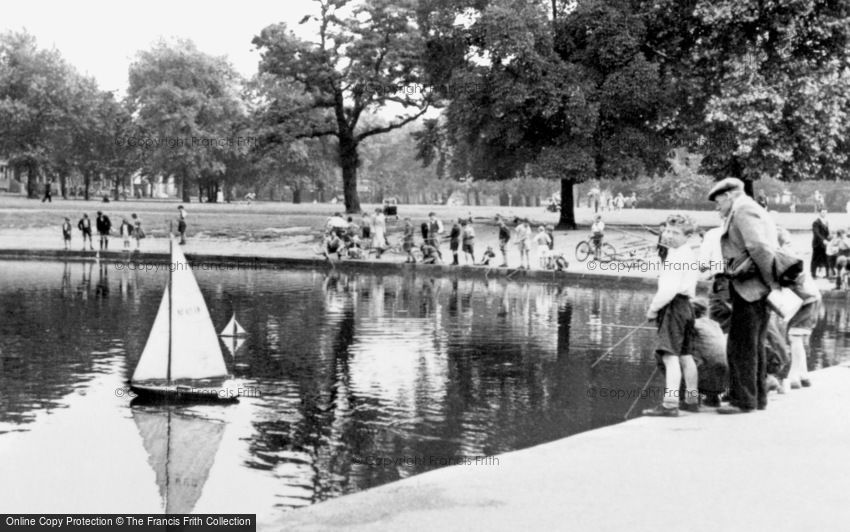 Clapham, the Long Pond c1955