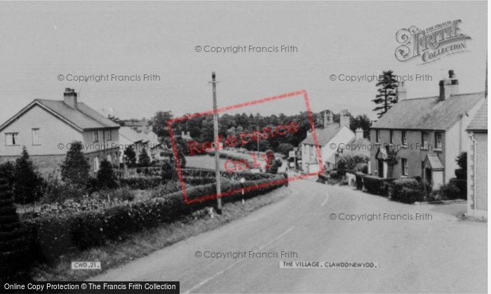 Photo of Clawddnewydd, The Village c.1965