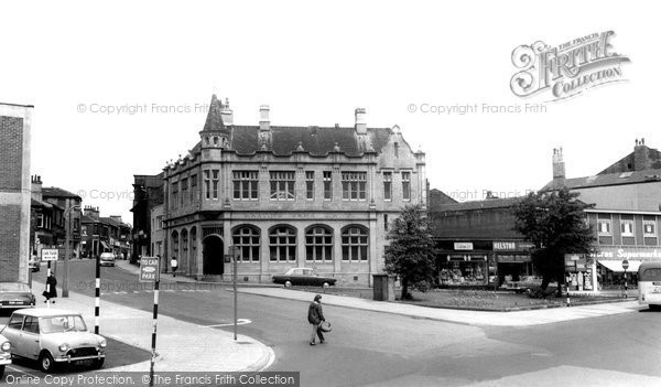 Photo of Cleckheaton, The Green c.1965