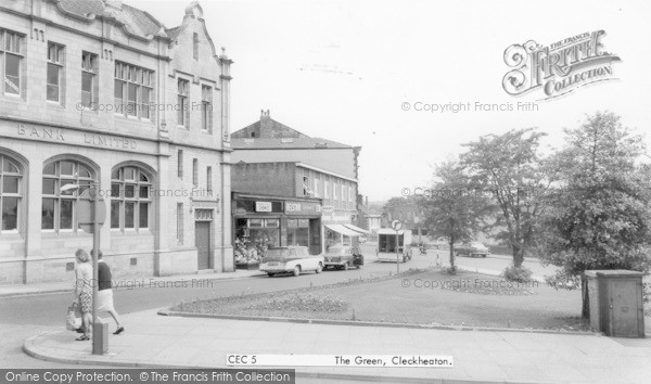 Photo of Cleckheaton, The Green c.1965