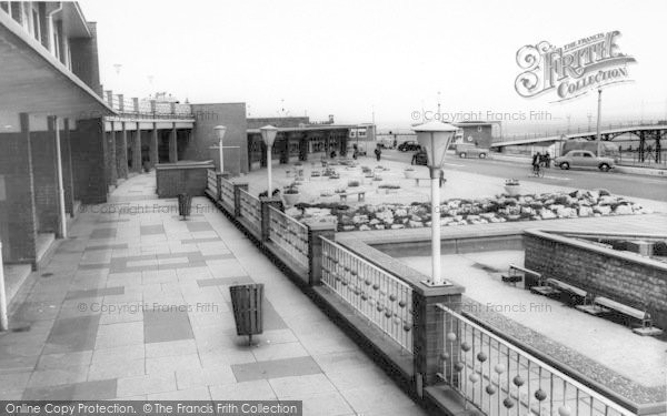 Photo of Cleethorpes, Pier Gardens c.1960