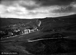 1931, Cleeve Hill