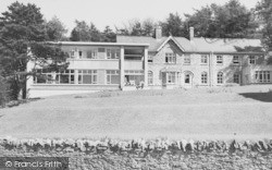 Courtaulds Convalescent Home c.1960, Cleeve Hill