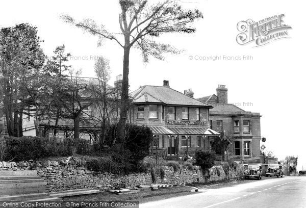 Photo of Cleeve Hill, The Rising Sun Hotel c.1940