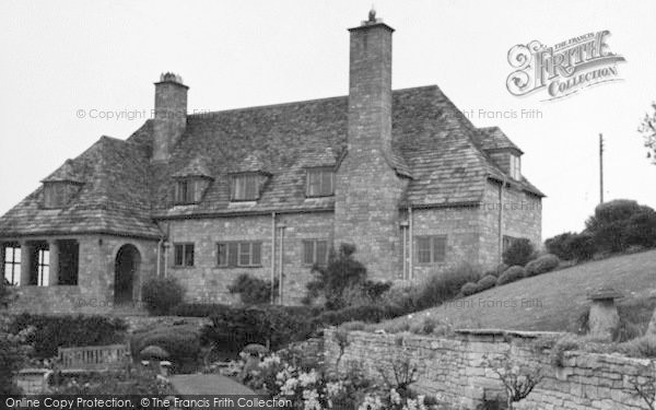 Photo of Cleeve Prior, Brades Home c.1940