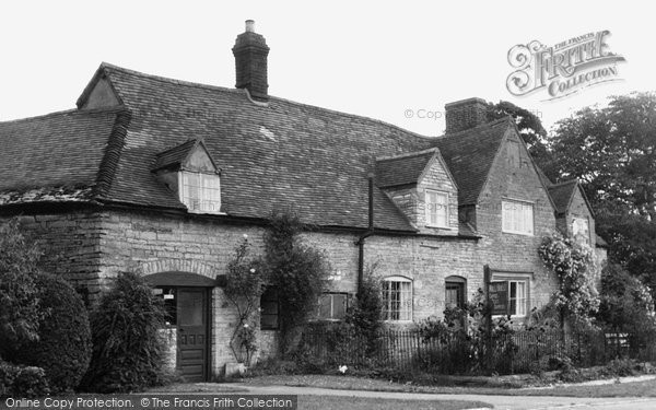 Photo of Cleeve Prior, Mill House c.1955