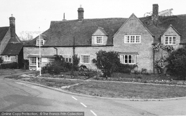 Photo of Cleeve Prior, Mill House c.1960