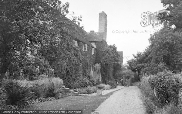Photo of Cleeve Prior, Nightingale Lane c.1955