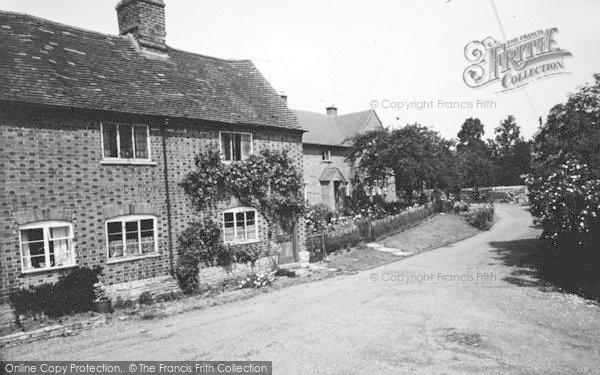 Photo of Cleeve Prior, Nightingale Lane c.1960