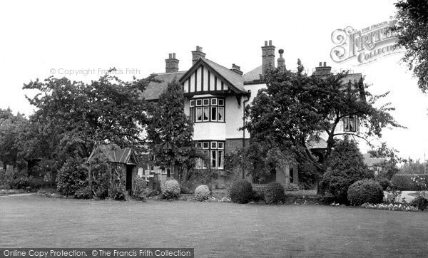 Photo of Cleeve Prior, The Gertrude Myers Convalescent Home c.1955