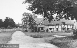 The Green c.1955, Cleeve Prior