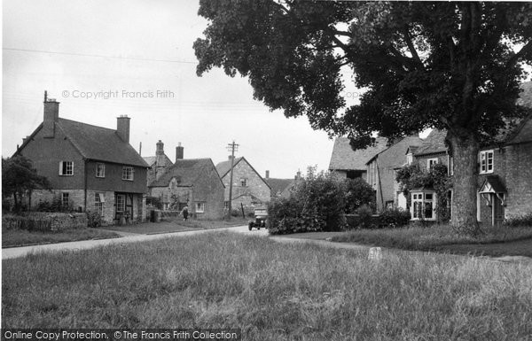 Photo of Cleeve Prior, The Green c.1955