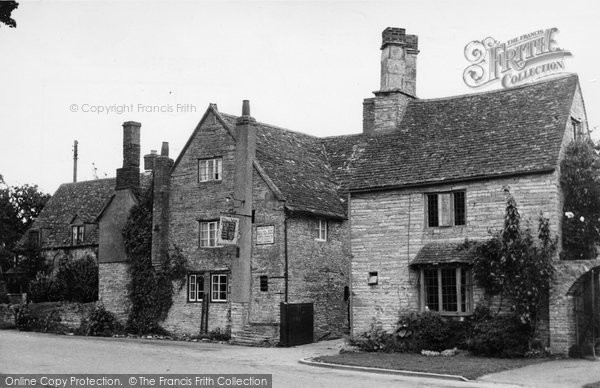 Photo of Cleeve Prior, The Kings Arms c.1955