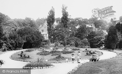 Alexandra Gardens 1913, Clevedon