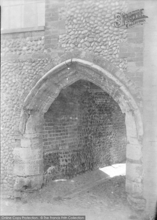 Photo of Cley Next The Sea, Medieval Arch, High Street 1933