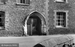 Cley-Next-The-Sea, The Old Arch 1959, Cley Next The Sea