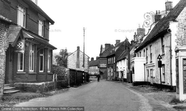 Photo of Cley Next The Sea, The Village c.1950