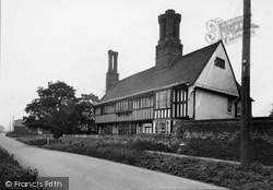 Manor Farm c.1950, Cliffe