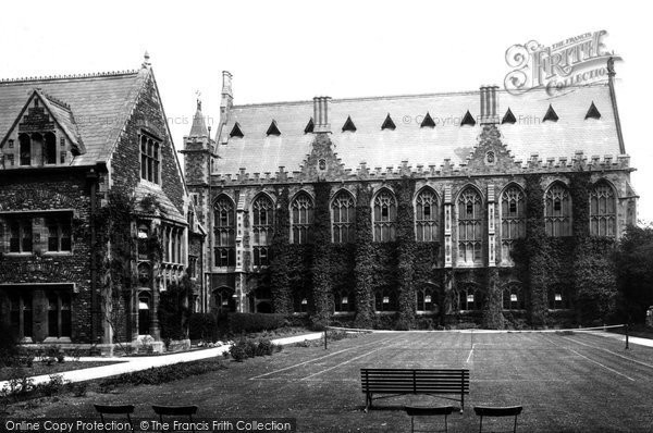 Photo of Clifton, College Dining Hall 1901