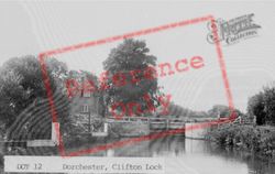 Clifton Lock c.1955, Clifton Hampden