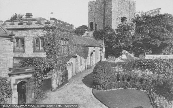 Photo of Clitheroe, Castle 1927