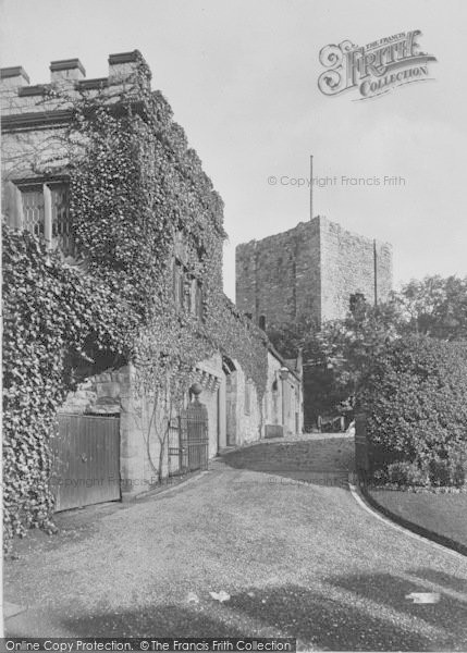 Photo of Clitheroe, Castle 1927