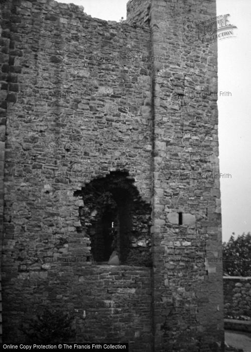 Photo of Clitheroe, Castle 1949