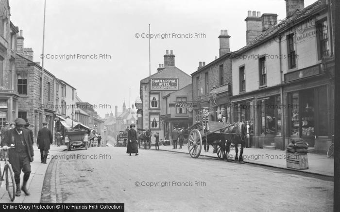 Photo of Clitheroe, Castle Street c.1905