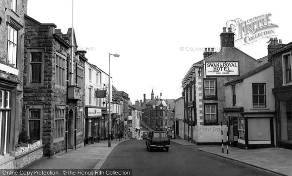 Photo of Clitheroe, Castle Street c.1960