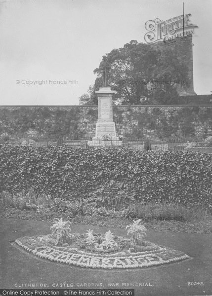 Photo of Clitheroe, Castle, The Gardens And War Memorial 1927