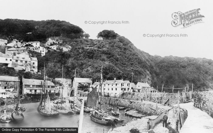 Photo of Clovelly, Harbour 1890