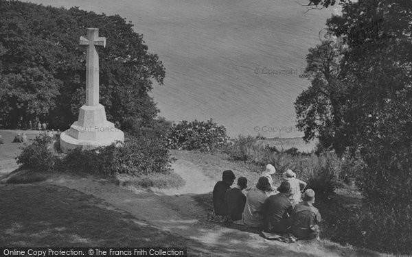 Photo of Clovelly, Mount Pleasant Memorial 1930