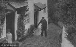 Old Fisherman, Rose Cottage 1906, Clovelly