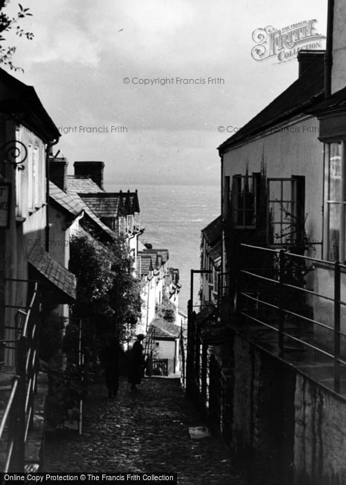 Photo of Clovelly, The Cobbled Street c.1939