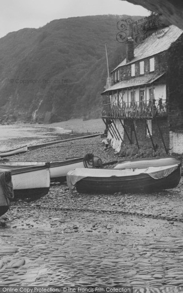 Photo of Clovelly, The Harbour Arch c.1939