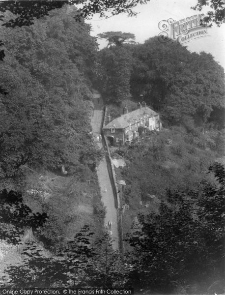 Photo of Clovelly, The Steep Descent 1932