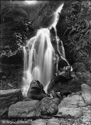 Waterfall 1890, Clovelly