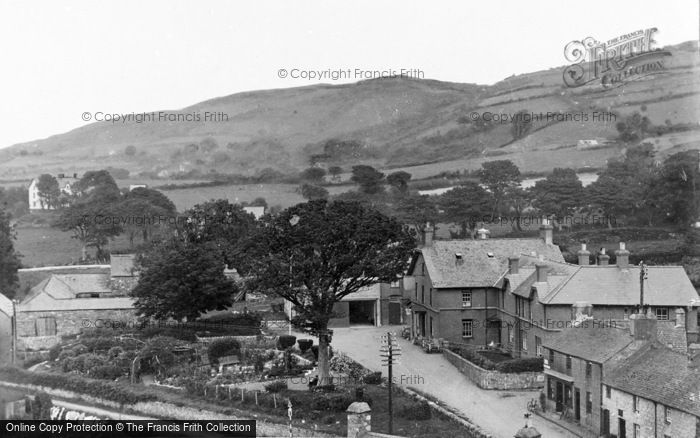 Photo of Clynnog Fawr, Hotel And Gardens c.1955